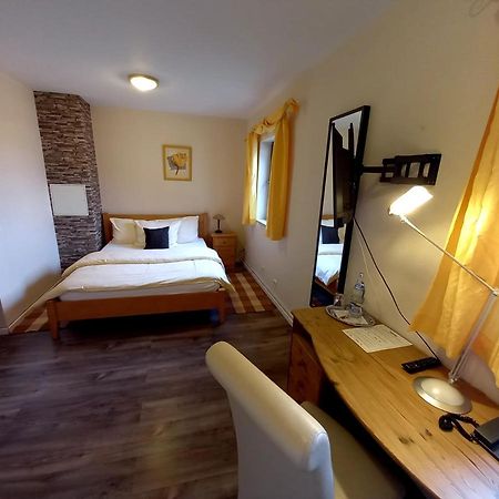 Hotel Lindenhof Rödermark Dış mekan fotoğraf